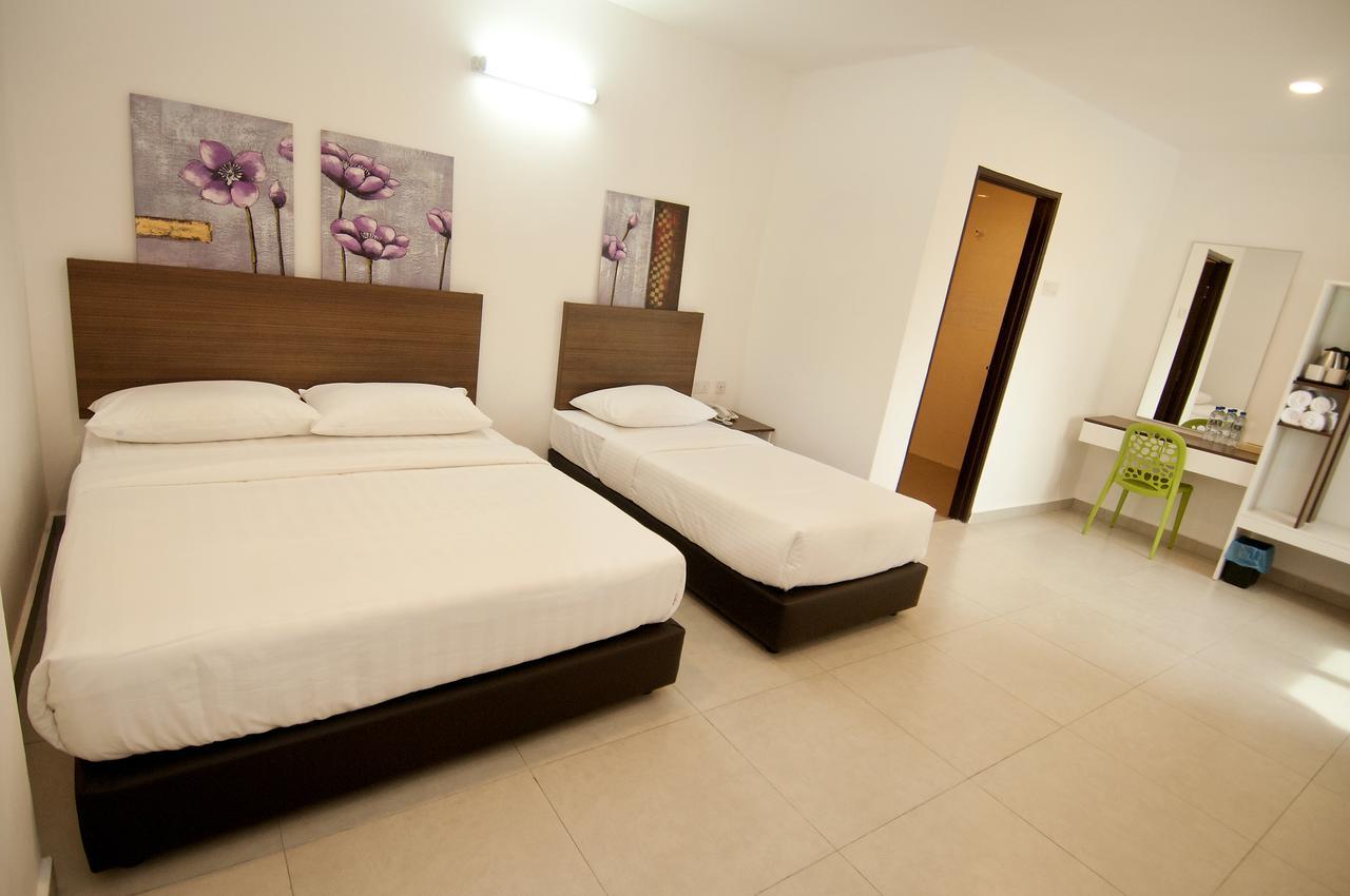 Hotel Cheqinn ايبوه المظهر الخارجي الصورة